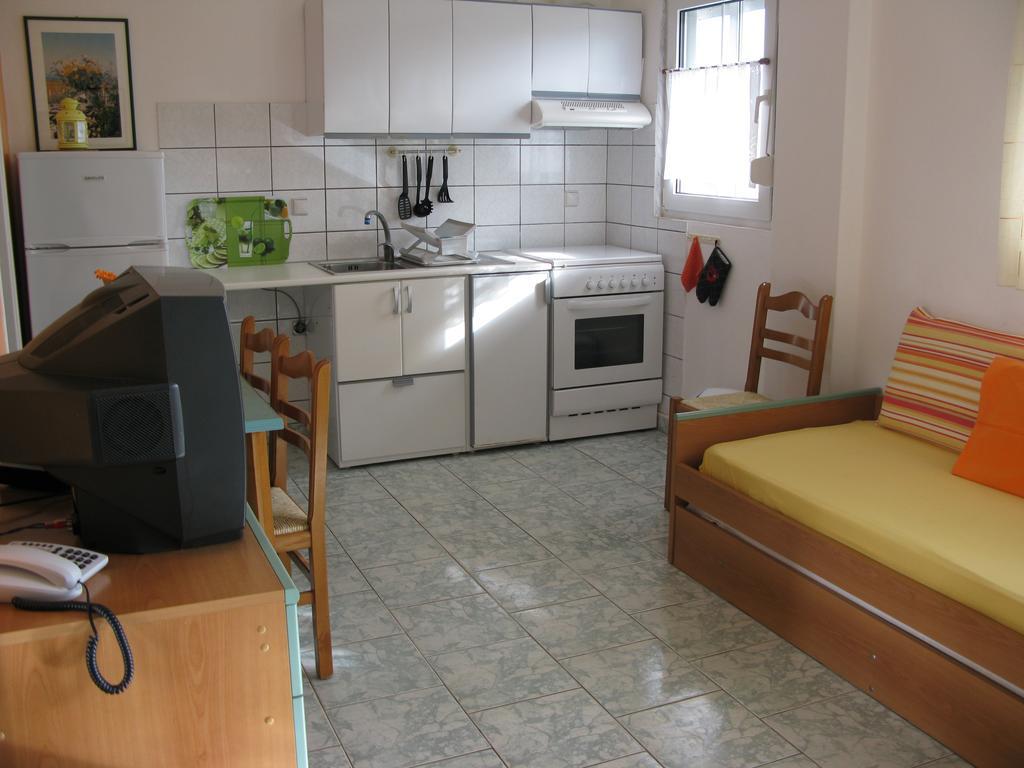 Seaview Aparthotel Νέα Ποτίδαια Εξωτερικό φωτογραφία