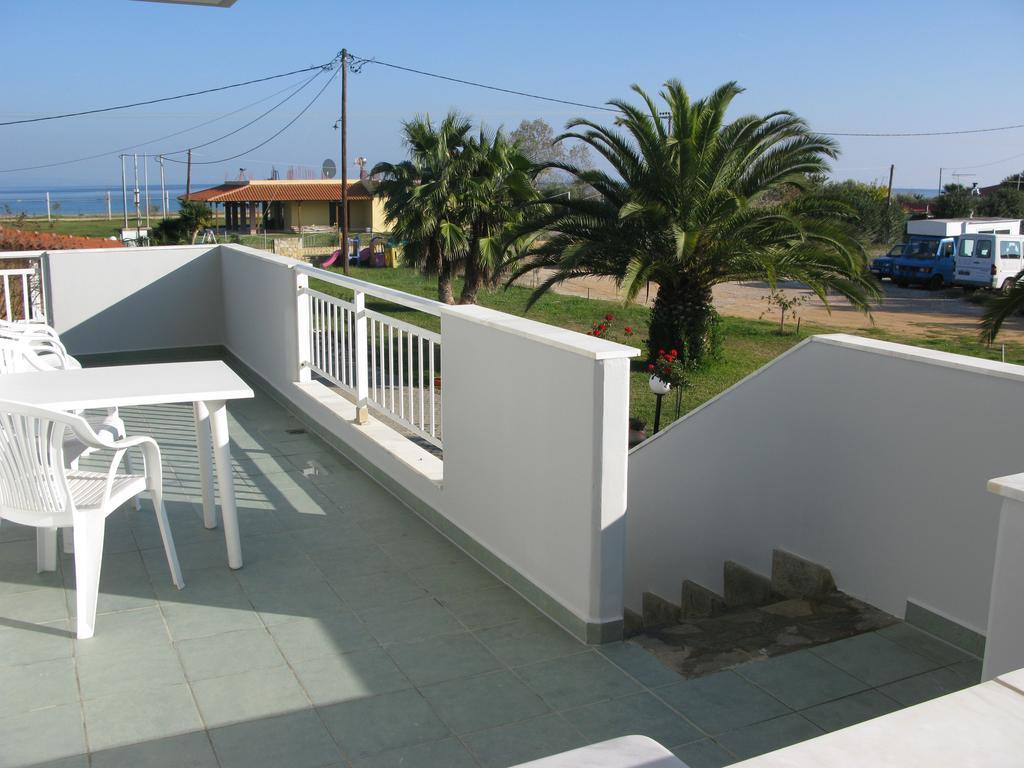 Seaview Aparthotel Νέα Ποτίδαια Εξωτερικό φωτογραφία