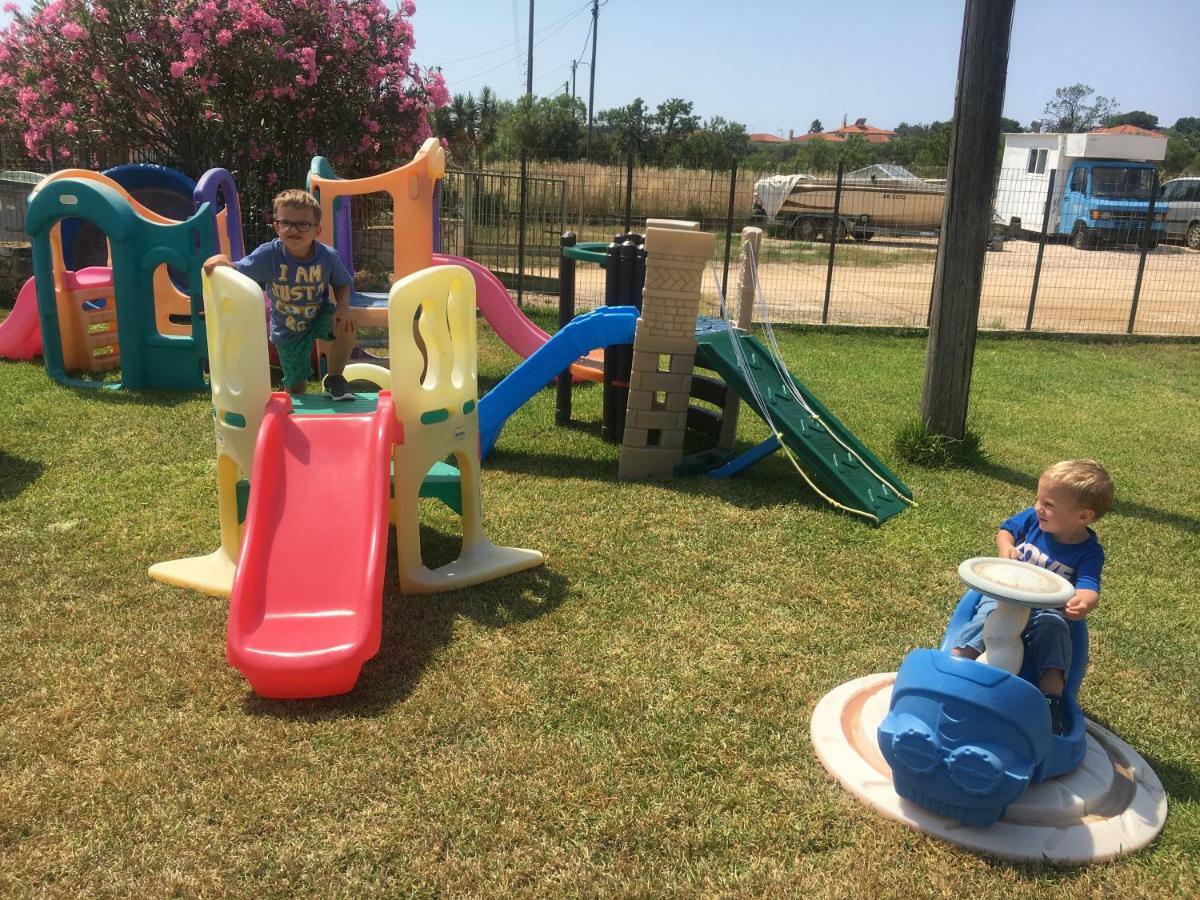 Seaview Aparthotel Νέα Ποτίδαια Εξωτερικό φωτογραφία